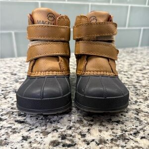 Magellan Outdoors Kids' Tan and Black Adventure Boots